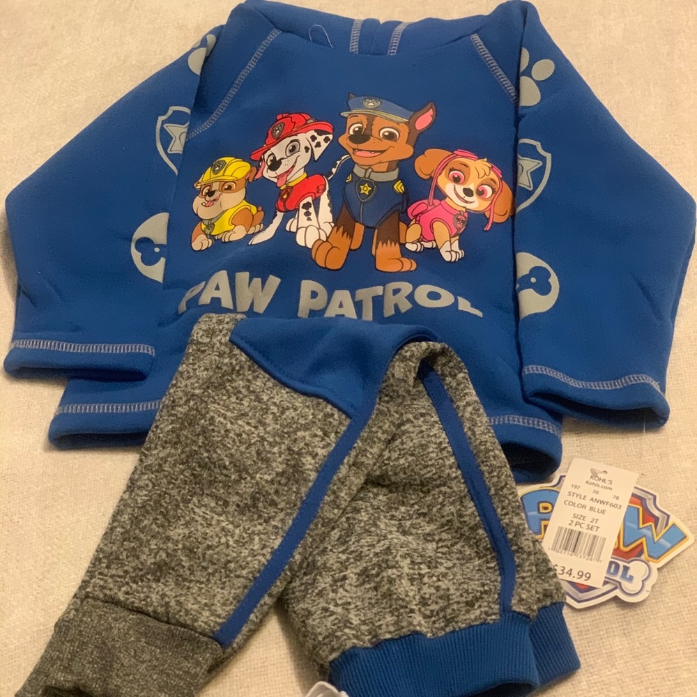 NWT Nickelodeon Paw Patrol  2piece warm up set.
